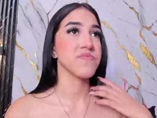 sofyqueen's Live Sex Cam Show