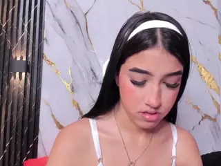 sofyqueen's Live Sex Cam Show