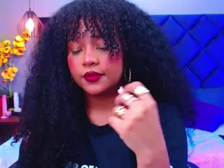 Aisha Evans's Live Sex Cam Show