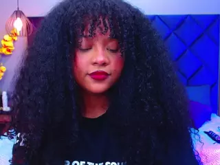 Aisha Evans's Live Sex Cam Show