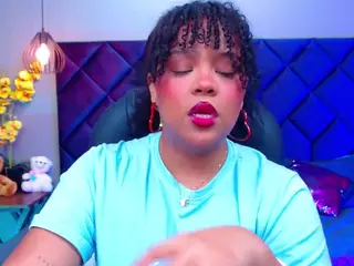 Aisha Evans's Live Sex Cam Show