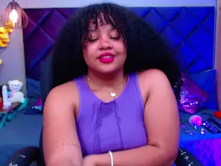 Aisha Evans's Live Sex Cam Show