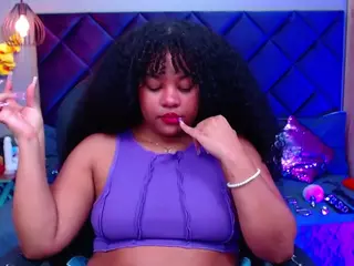 Aisha Evans's Live Sex Cam Show
