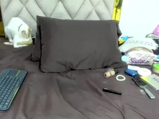 arianaSpate's Live Sex Cam Show