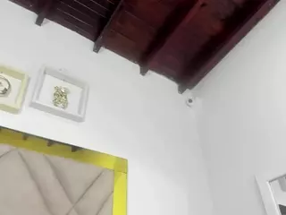 arianaSpate's Live Sex Cam Show