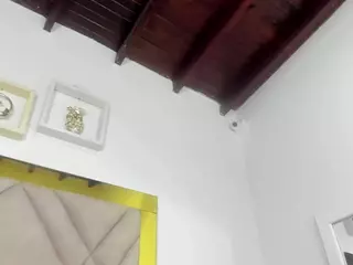arianaSpate's Live Sex Cam Show