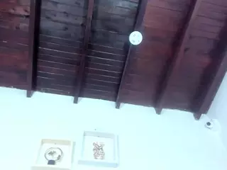 arianaSpate's Live Sex Cam Show