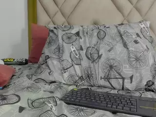 arianaSpate's Live Sex Cam Show