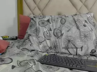 arianaSpate's Live Sex Cam Show