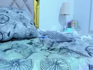 arianaSpate's Live Sex Cam Show