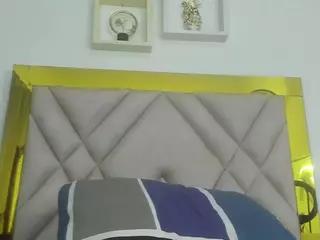 arianaSpate's Live Sex Cam Show