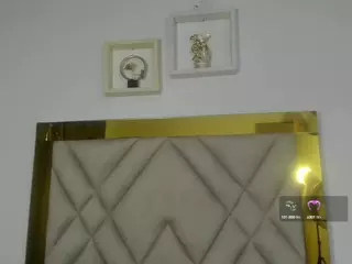 arianaSpate's Live Sex Cam Show