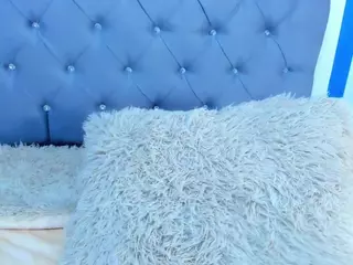 AmberWeest's Live Sex Cam Show