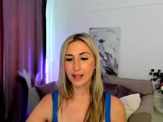 HappySmileee's Live Sex Cam Show