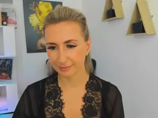 HappySmileee's Live Sex Cam Show