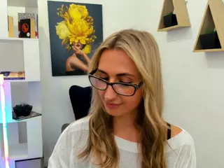 HappySmileee's Live Sex Cam Show