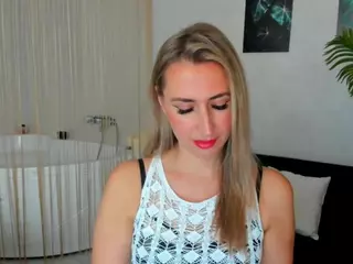 HappySmileee's Live Sex Cam Show