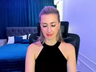 HappySmileee's Live Sex Cam Show