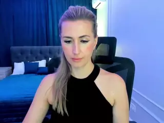 HappySmileee's Live Sex Cam Show