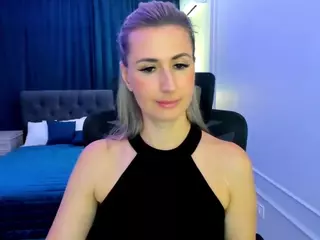 HappySmileee's Live Sex Cam Show