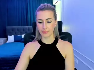 HappySmileee's Live Sex Cam Show