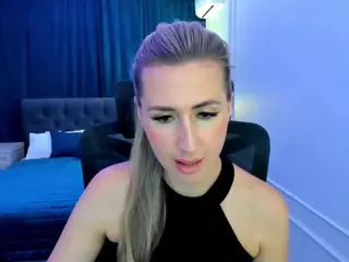 HappySmileee's Live Sex Cam Show