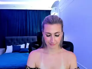 HappySmileee's Live Sex Cam Show