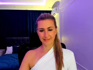 HappySmileee's Live Sex Cam Show