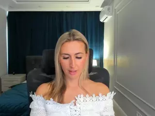 HappySmileee's Live Sex Cam Show