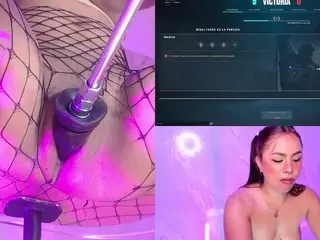 AliceRoys's Live Sex Cam Show