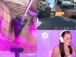 AliceRoys's Live Sex Cam Show