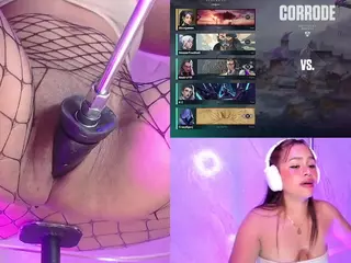 AliceRoys's Live Sex Cam Show