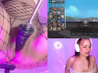 AliceRoys's Live Sex Cam Show