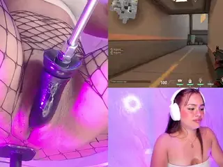 AliceRoys's Live Sex Cam Show