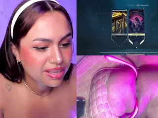 AliceRoys's Live Sex Cam Show