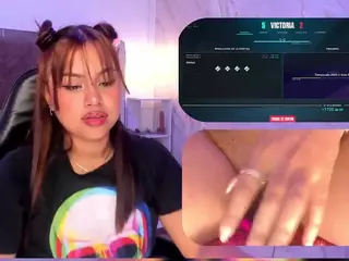 AliceRoys's Live Sex Cam Show