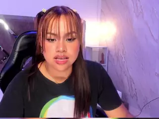 AliceRoys's Live Sex Cam Show