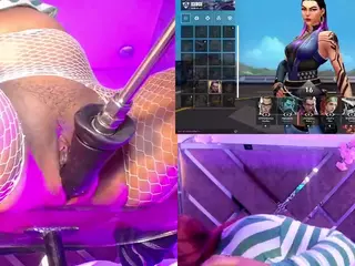 AliceRoys's Live Sex Cam Show