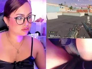 AliceRoys's Live Sex Cam Show