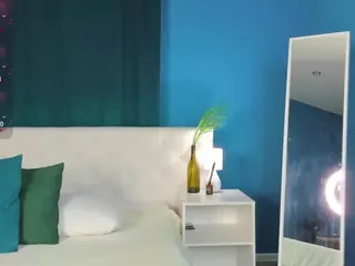 Eva-LewisValley's Live Sex Cam Show