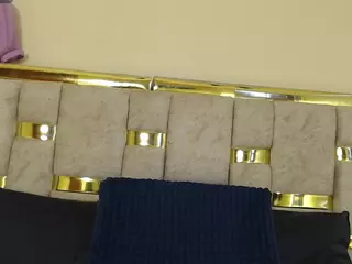 mery-02's Live Sex Cam Show