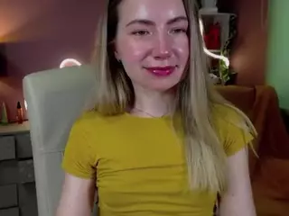 MiaxLust's Live Sex Cam Show