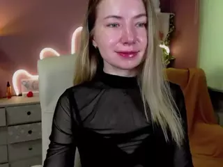 MiaxLust's Live Sex Cam Show