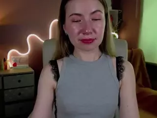 MiaxLust's Live Sex Cam Show