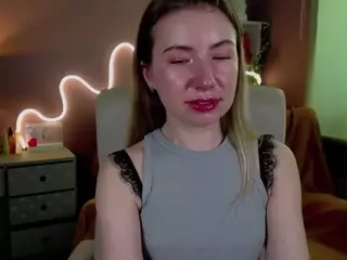 MiaxLust's Live Sex Cam Show