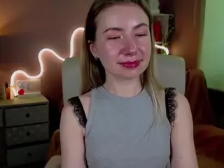 MiaxLust's Live Sex Cam Show