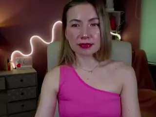 MiaxLust's Live Sex Cam Show