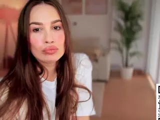 YourGoddessRoxana's Live Sex Cam Show