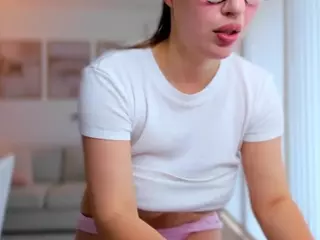 YourGoddessRoxana's Live Sex Cam Show