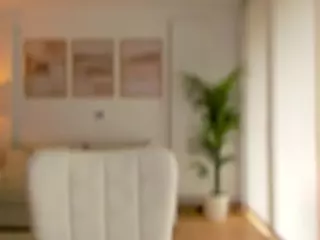 YourGoddessRoxana's Live Sex Cam Show